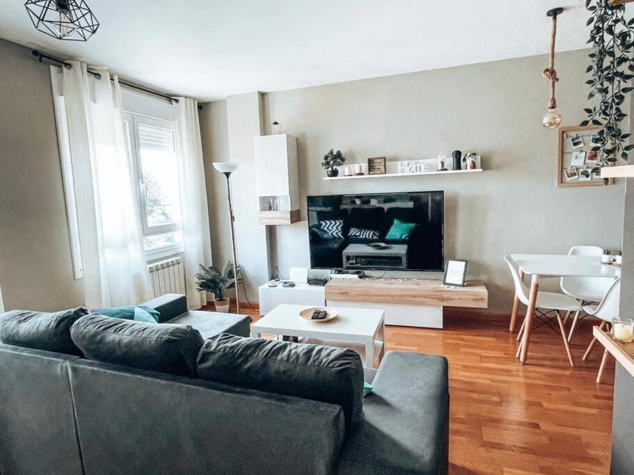 Apartamento Cemba Ponferrada Eksteriør billede